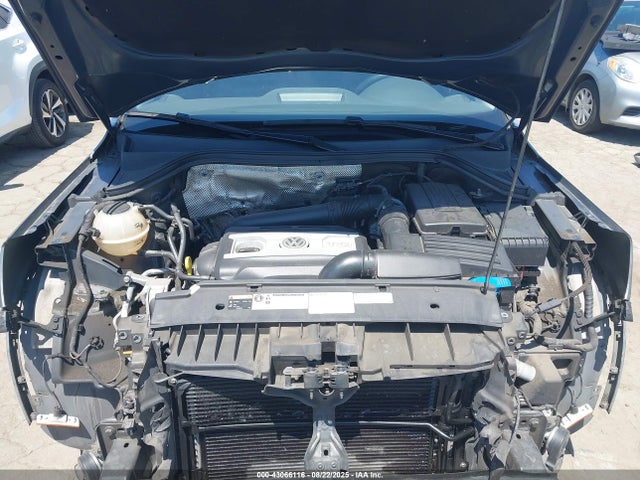 WVGAV7AX7HK024981 Volkswagen 2.0 tsi