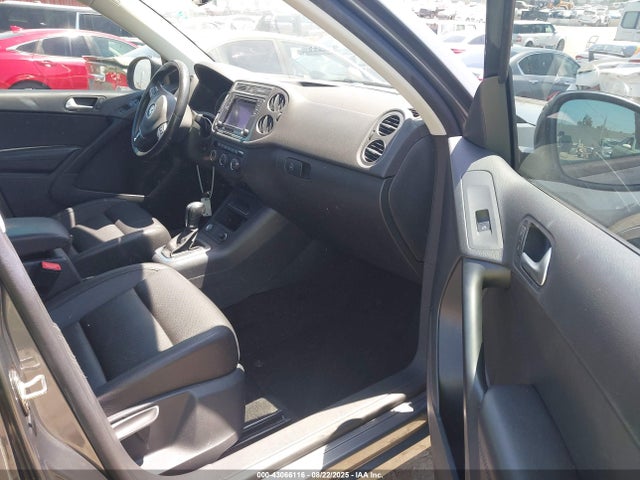 WVGAV7AX7HK024981 Volkswagen 2.0 tsi