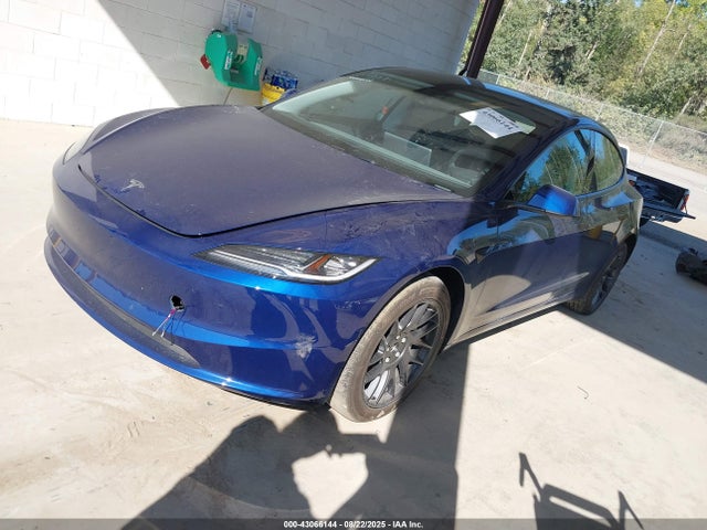 2025 TESLA MODEL 3 5YJ3E1EB8SF928755 Photo 1