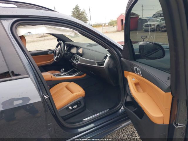 2022 BMW X7 5UXCW2C00N9L81661 Photo 4