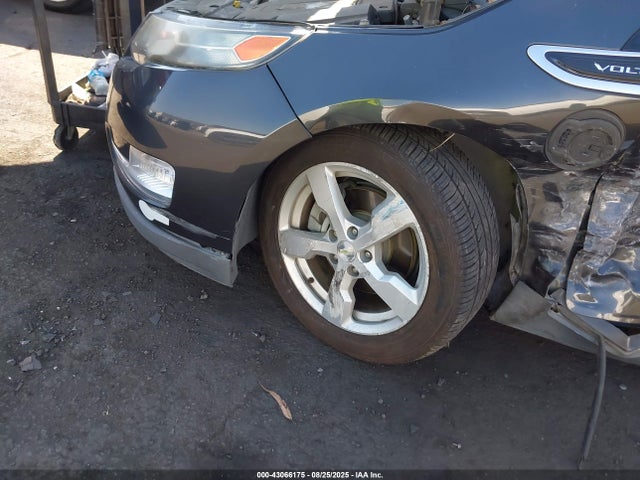 1G1RE6E44EU167994 Chevrolet luu - ffv, e-flex, fam