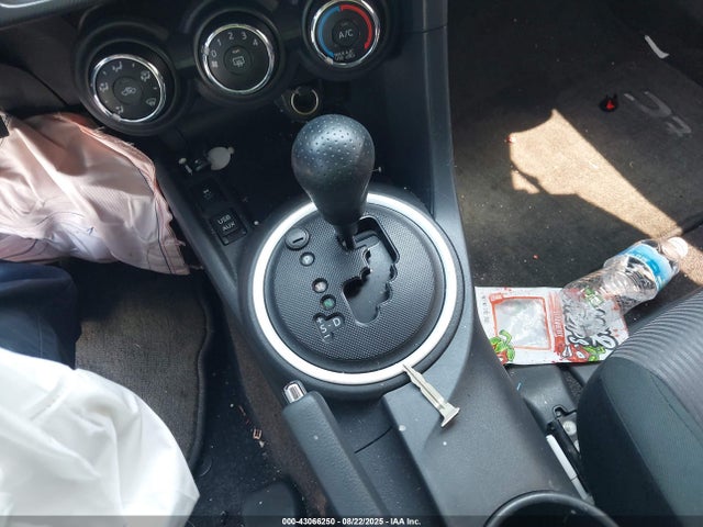 JTKJF5C70F3092221 Scion 2ar-fe
