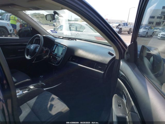 2019 MITSUBISHI OUTLANDER JA4AD2A36KZ032070 Photo 4