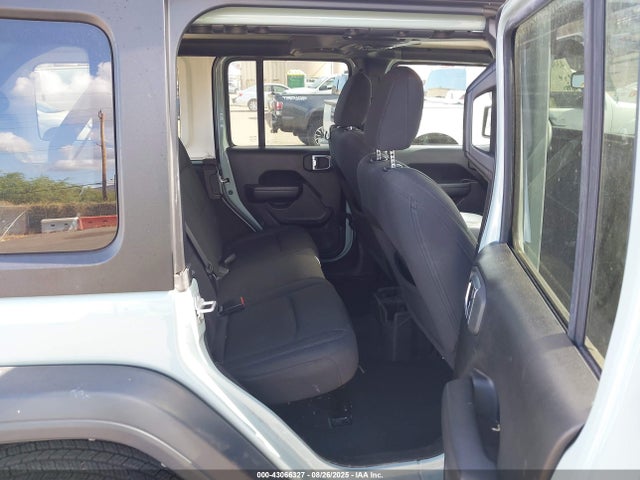 1C4HJXDN7PW619152 Jeep Wrangler 4-door Sport S 4x4