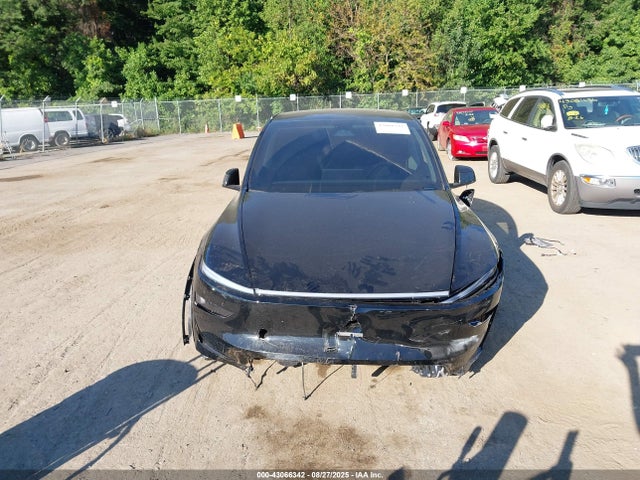 7SAYGDEE8TF391918 Tesla 2026