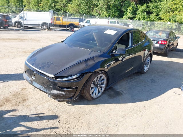 7SAYGDEE8TF391918 Tesla 2026