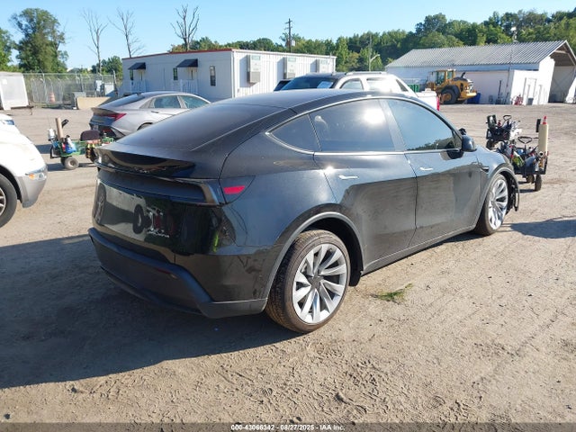 7SAYGDEE8TF391918 Tesla 2026