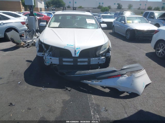 Lincoln MKS 2015 1LNHL9DK0FG608347 Image 13