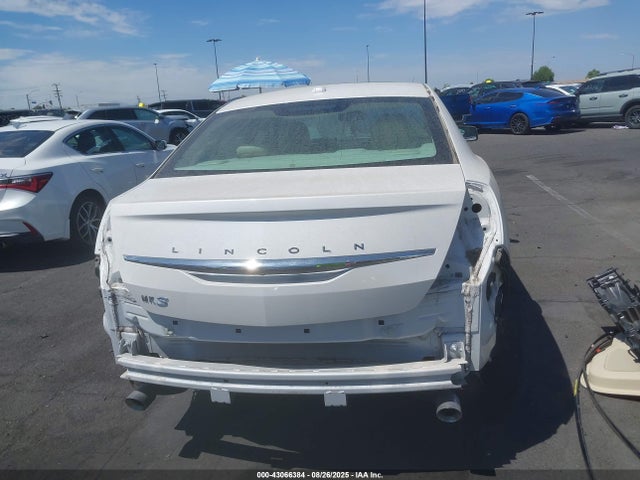 Lincoln MKS 2015 1LNHL9DK0FG608347 Image 17