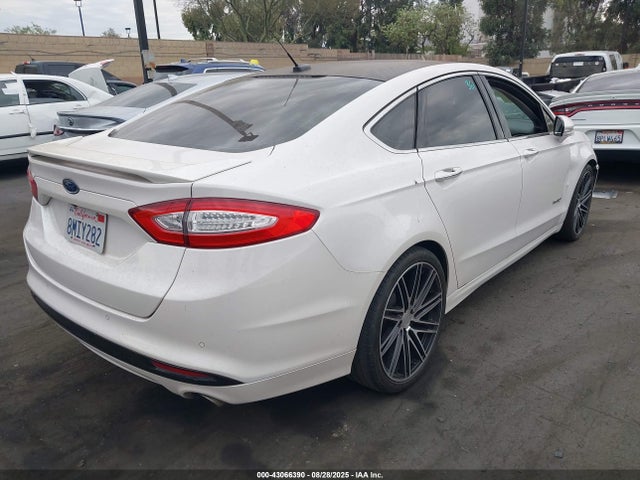 Ford 2016 2016 3FA6P0RUXGR366978 Image 4