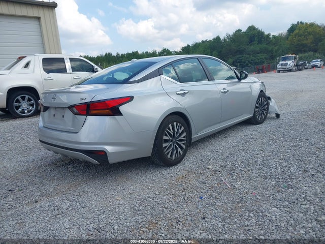 43066399 :رقم المزاد ، 1N4BL4DV1RN338722 vin ، 2024 Nissan Altima Sv Fwd مزاد بيع