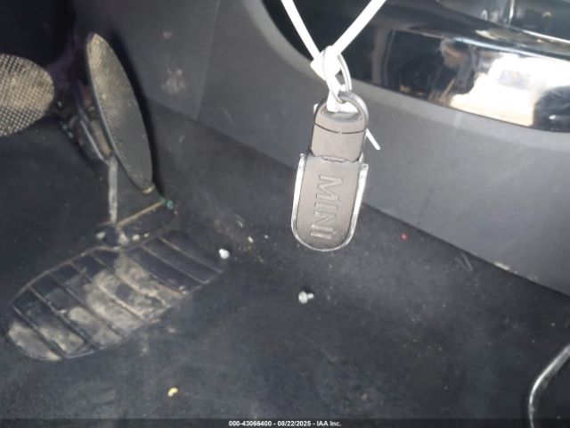 2017 MINI CLUBMAN WMWLN5C5XH2E31755 Photo 10