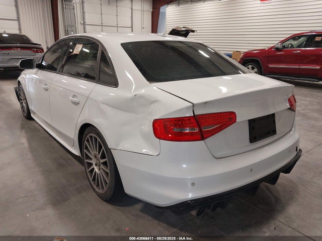 2015 AUDI S4 WAUDGAFL1FA066125 Photo 2