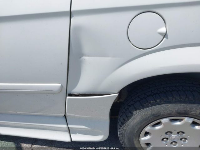 2004 CHRYSLER TOWN & COUNTRY 2C4GP44R84R571581 Photo 5