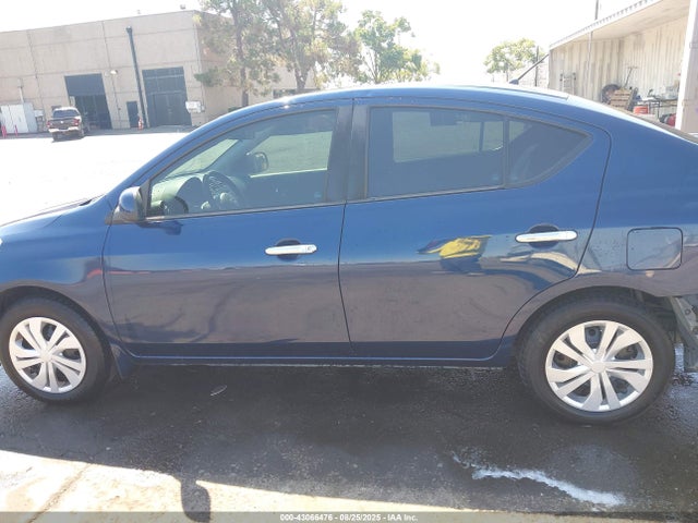 Nissan Versa 2014 3N1CN7AP1EL809085 Image 15