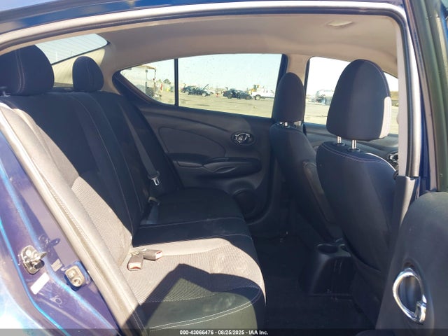 Nissan Versa 2014 3N1CN7AP1EL809085 Image 8