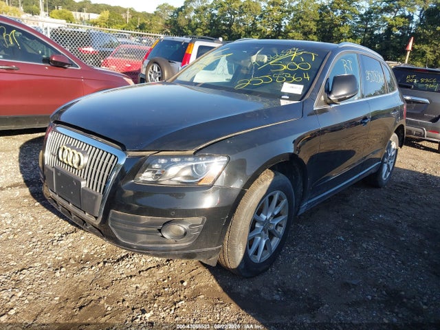 2011 AUDI Q5 WA1LFAFP3BA037881 Photo 1