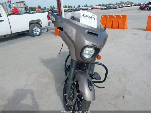 2019 INDIAN MOTORCYCLE CO. CHIEFTAIN 56KTCDAA0K3375238 Photo 4