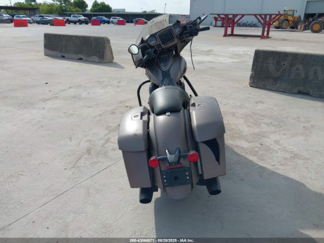 2019 INDIAN MOTORCYCLE CO. CHIEFTAIN 56KTCDAA0K3375238 Photo 5