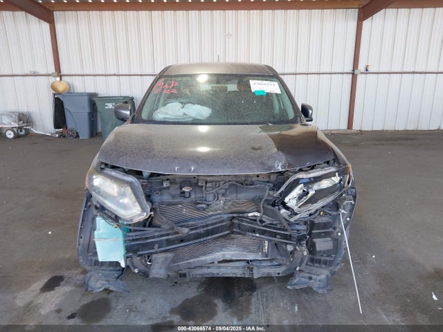 Nissan 2016 2016 KNMAT2MV6GP681327 Image 11