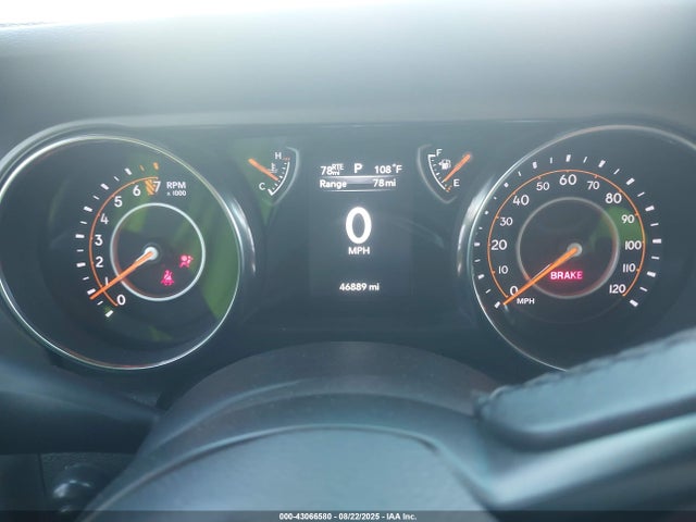 1C4HJXDG5KW526754 Jeep Wrangler