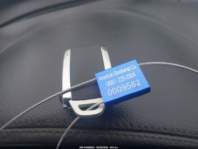 2012 JAGUAR XF SAJWA0FBXCLS28723 Photo 10