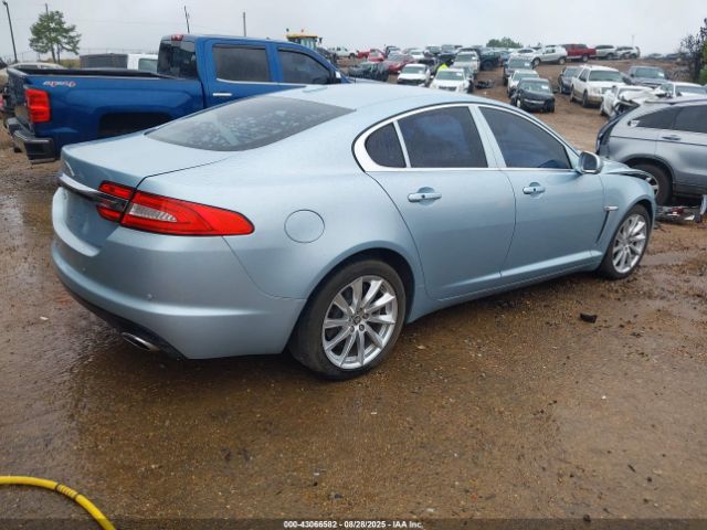 2012 JAGUAR XF SAJWA0FBXCLS28723 Photo 3