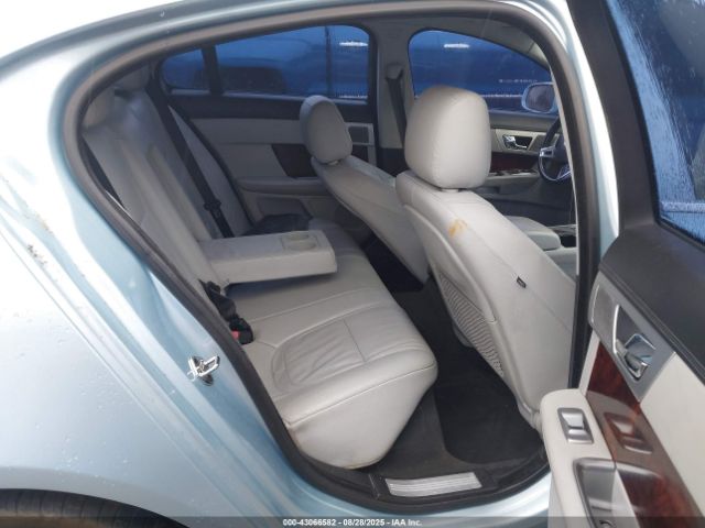 2012 JAGUAR XF SAJWA0FBXCLS28723 Photo 7