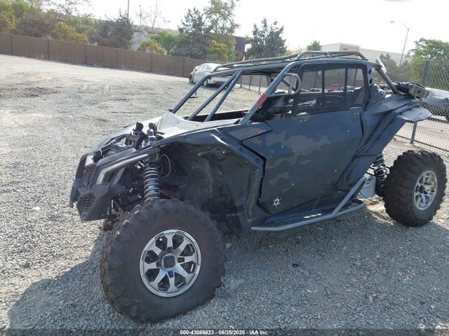 2020 CAN-AM MAVERICK X3 3JBVXAV23LK000723 Photo 1
