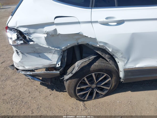 Volkswagen Tiguan 2020 3VV2B7AX9LM092848 Image 17