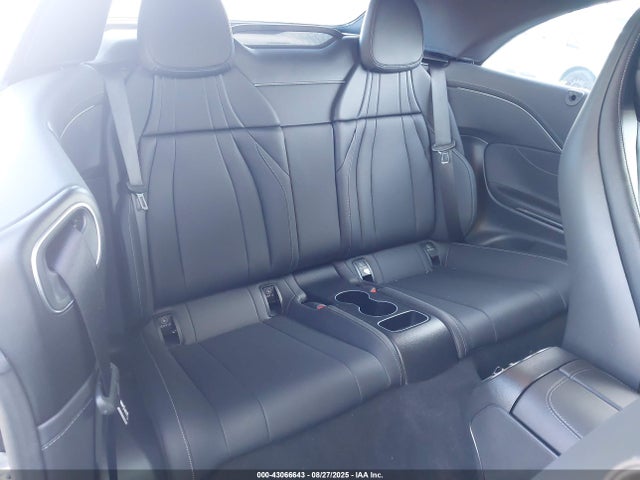 W1KMK4HB1SF059380 Mercedes-Benz m254