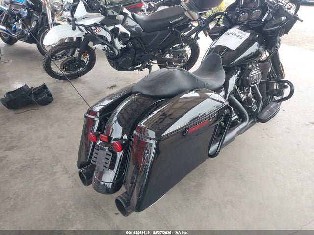 1HD1KTP18MB648158 Harley-Davidson Road Glide Special
