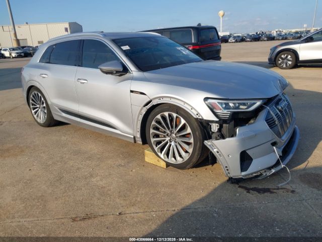2019 AUDI E-TRON WA1VAAGEXKB020994
