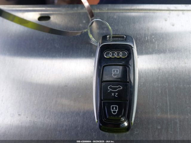 2019 AUDI E-TRON WA1VAAGEXKB020994 Photo 10