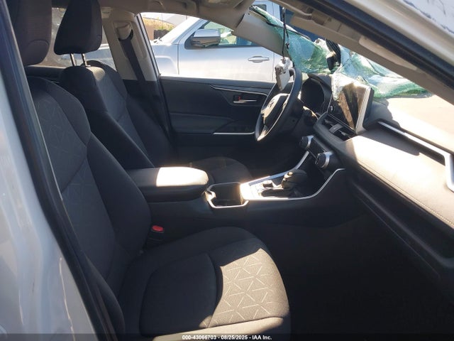 JTMRWRFVXSD305823 Toyota a25a-fxs