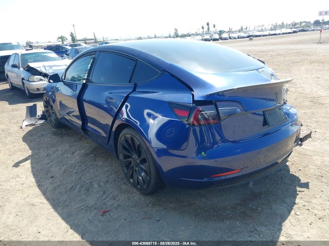 2021 TESLA MODEL 3 5YJ3E1EC3MF064922 Photo 2