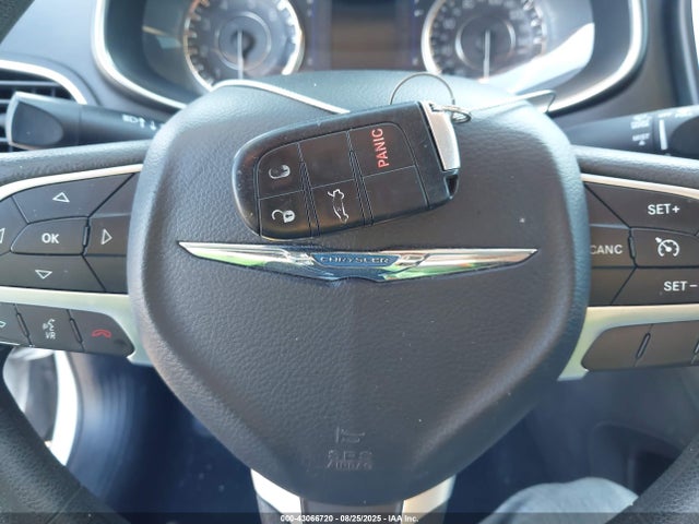 Chrysler 200 2015 1C3CCCAB1FN648162 Image 11