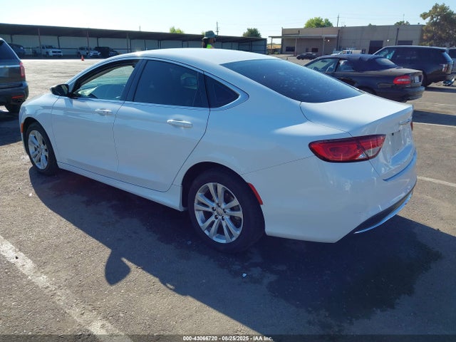 Chrysler 200 2015 1C3CCCAB1FN648162 Image 3