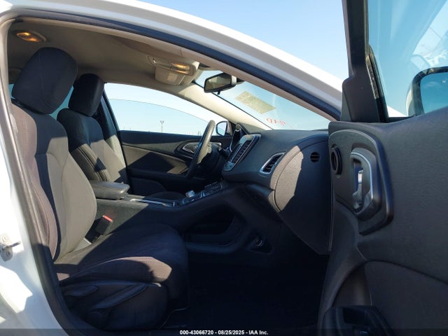 Chrysler 200 2015 1C3CCCAB1FN648162 Image 5