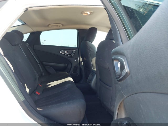 Chrysler 200 2015 1C3CCCAB1FN648162 Image 8
