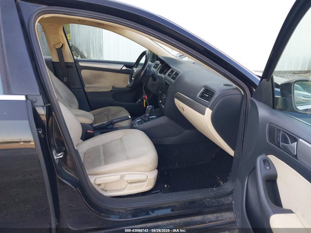 3VWDB7AJ5HM287112 Volkswagen 1.4 tsi