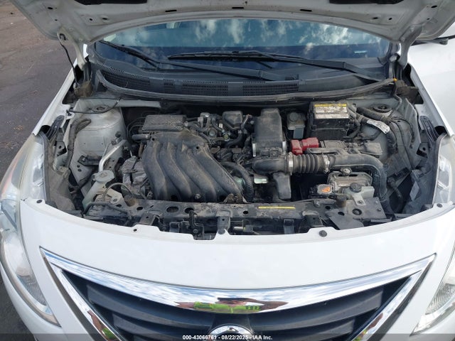 Nissan 2016 2016 3N1CN7AP9GL836621 Image 10