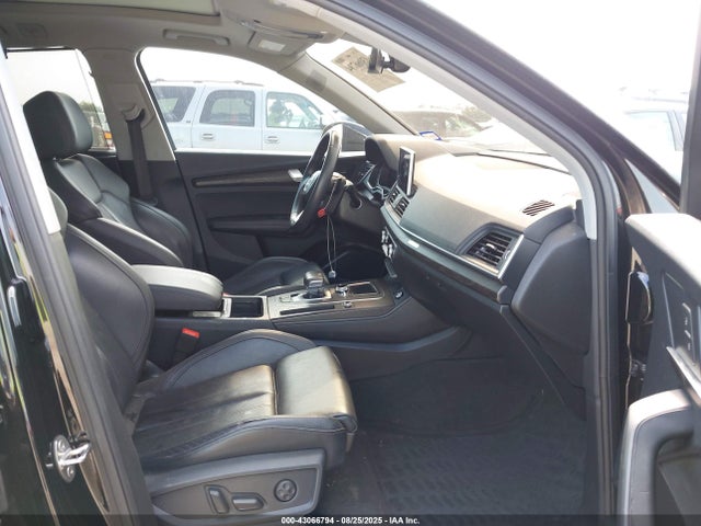 2018 AUDI Q5 WA1CNAFY2J2220421 Photo 4