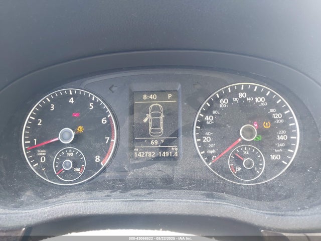 Volkswagen Passat 2015 1VWCM7A36FC025556 Image 7