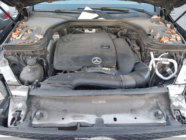 WDC0G8DB8LF723953 Mercedes-Benz m264