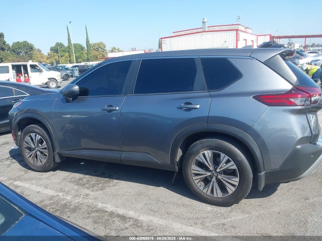 JN8BT3BA4PW408763 Nissan Rogue