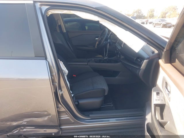 JN8BT3BA4PW408763 Nissan Rogue