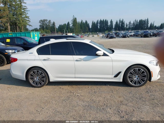 WBAJA9C57JB249394 BMW 530e