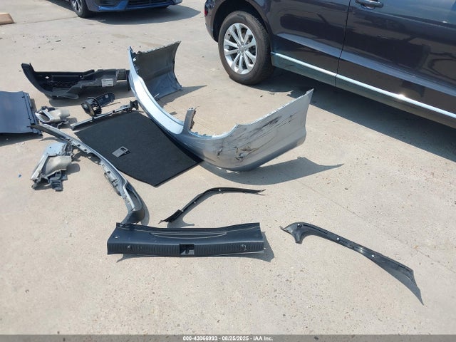 Mercedes-Benz 2015 2015 55SWF4JB1FU086251 Image 18