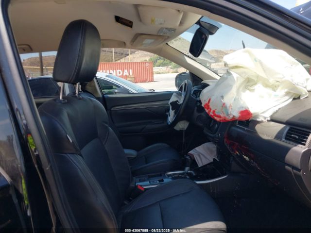 2019 MITSUBISHI OUTLANDER JA4AD3A3XKZ024446 Photo 4